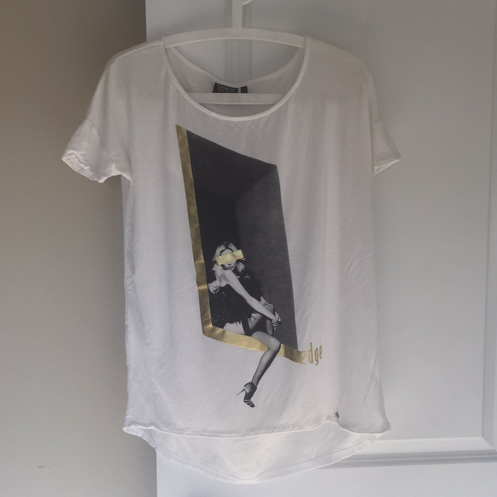 Only T shirt